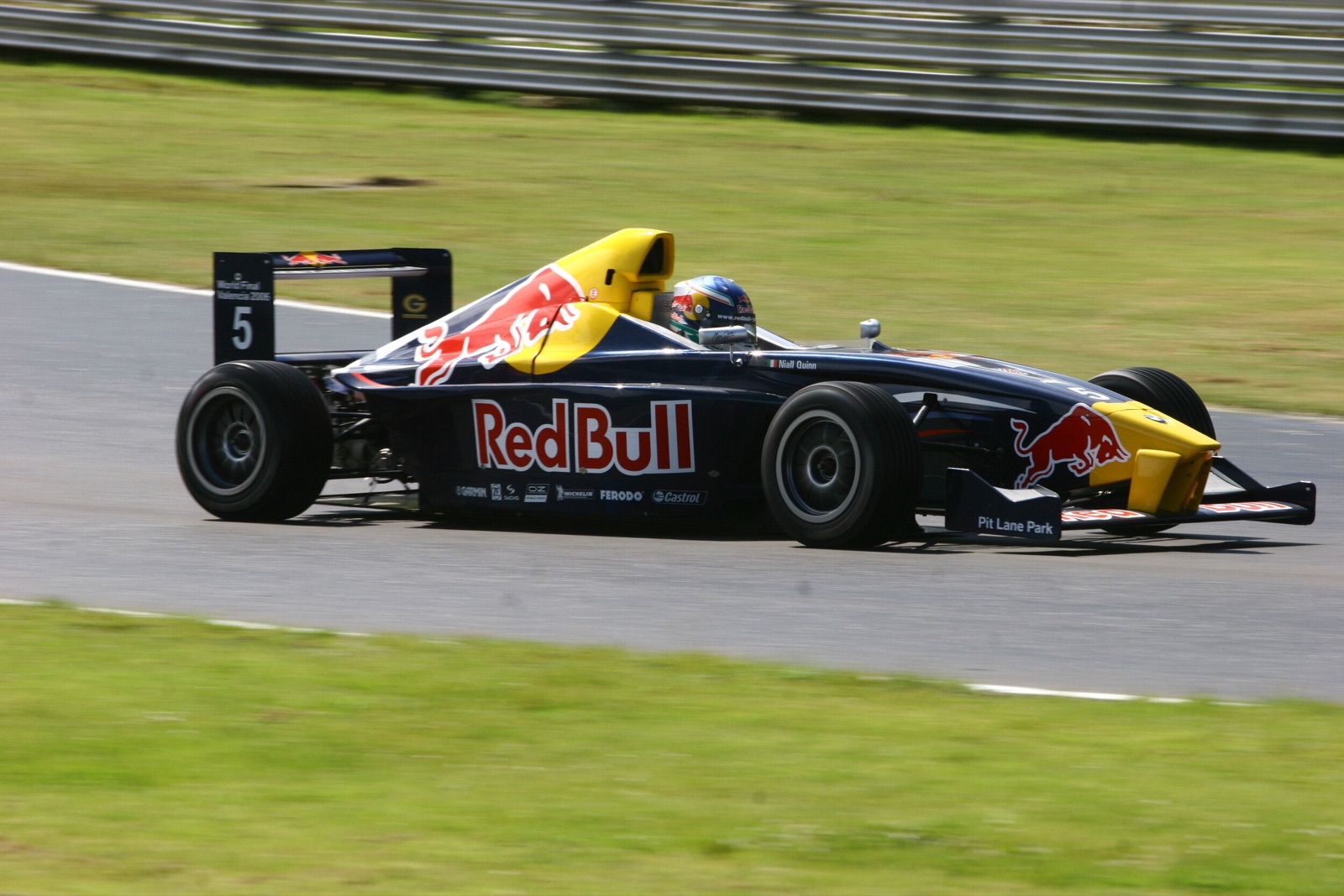 Niall Quinn in Formula BMW UK