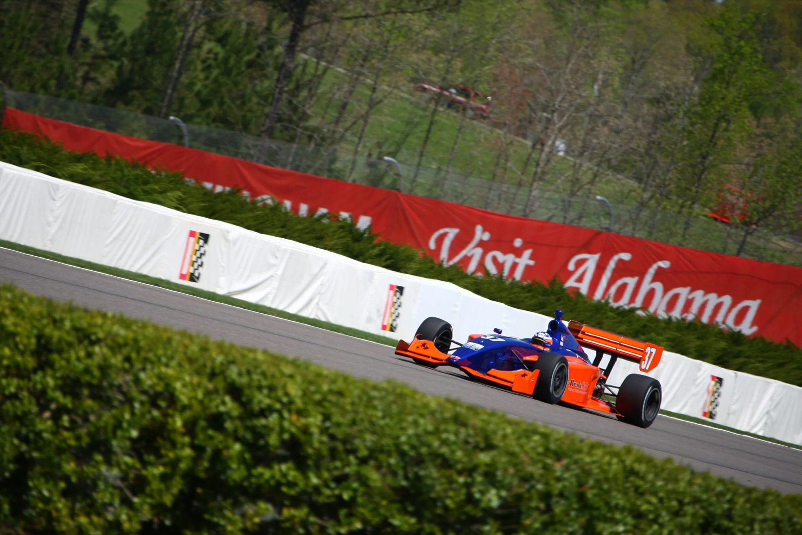 Niall Quinn in Indy Lights machinery